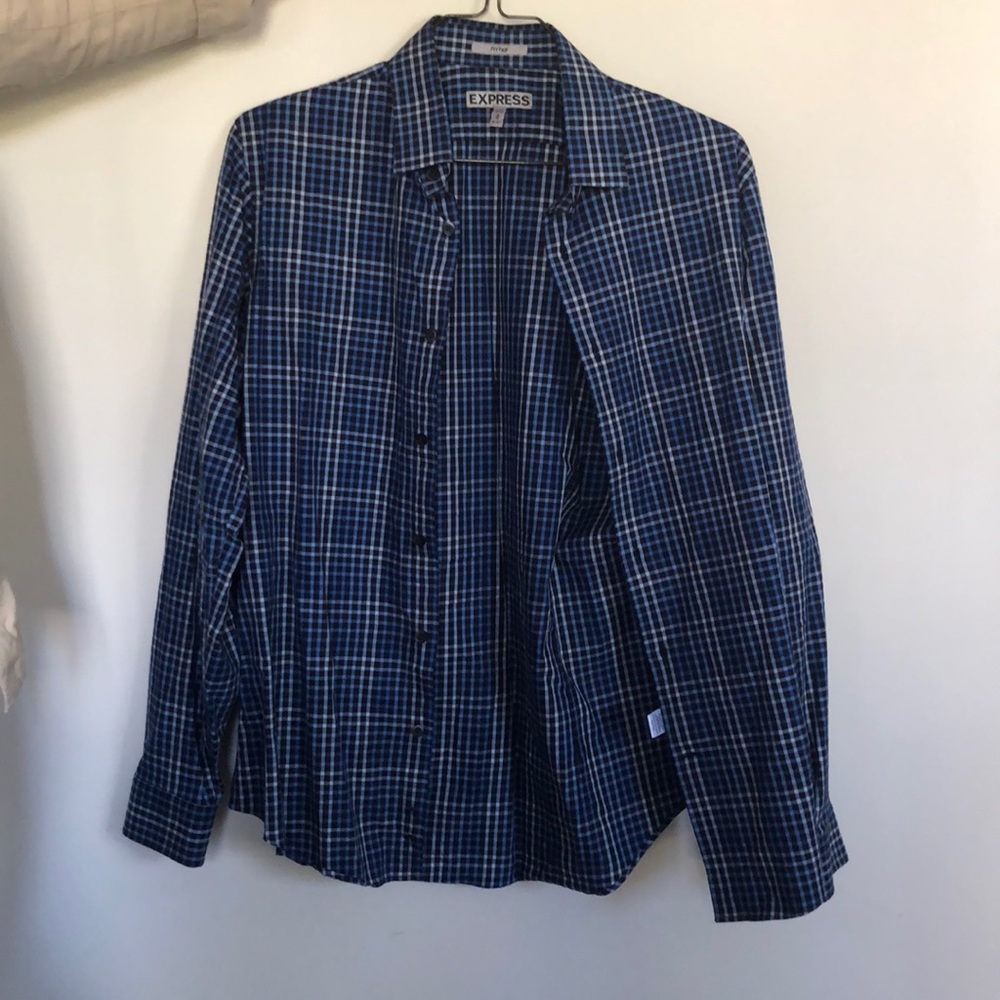 Men’s Express Shirt size M